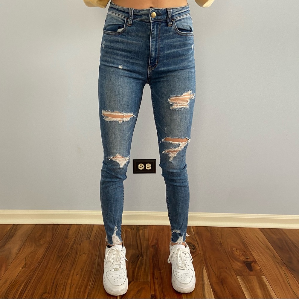 American Eagle High-Rise Skinny Jeans
